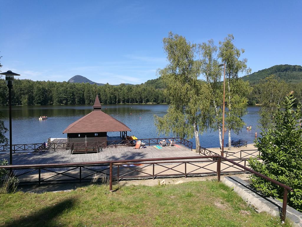 Pension Druhy Domov Nový Bor Esterno foto