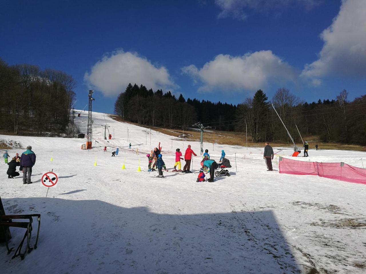 Pension Druhy Domov Nový Bor Esterno foto